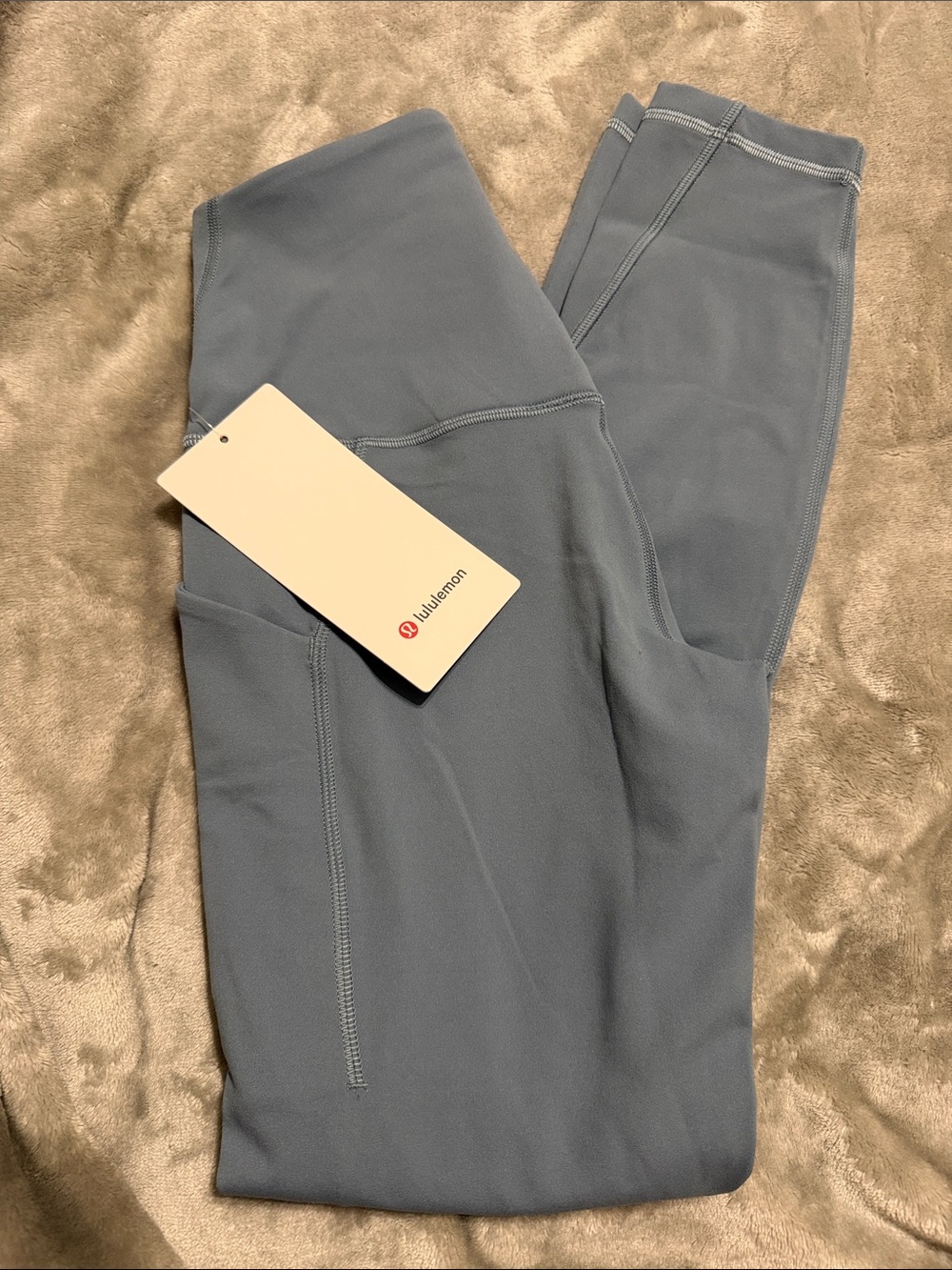 Lululemon Align HR 25” Inseam with Pockets Size 4